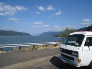 Rusty stops to pose for a picture along the Columbia River.
